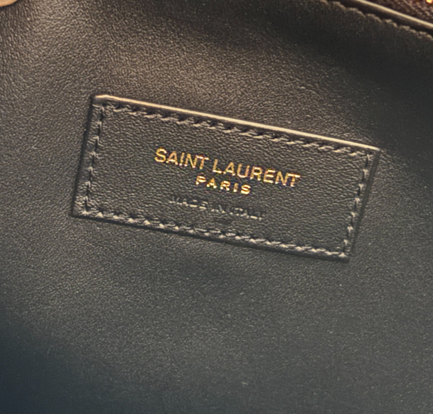 5 À 7 Large