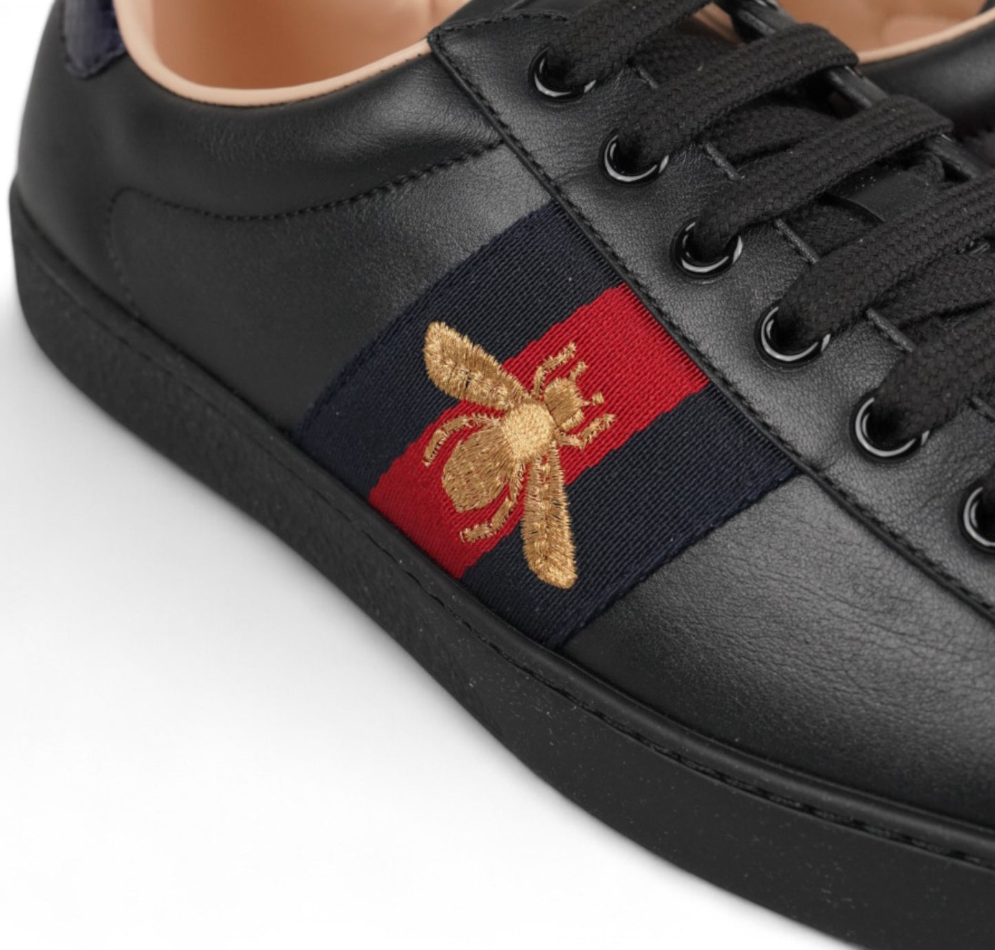 Sneakers Ace Bee