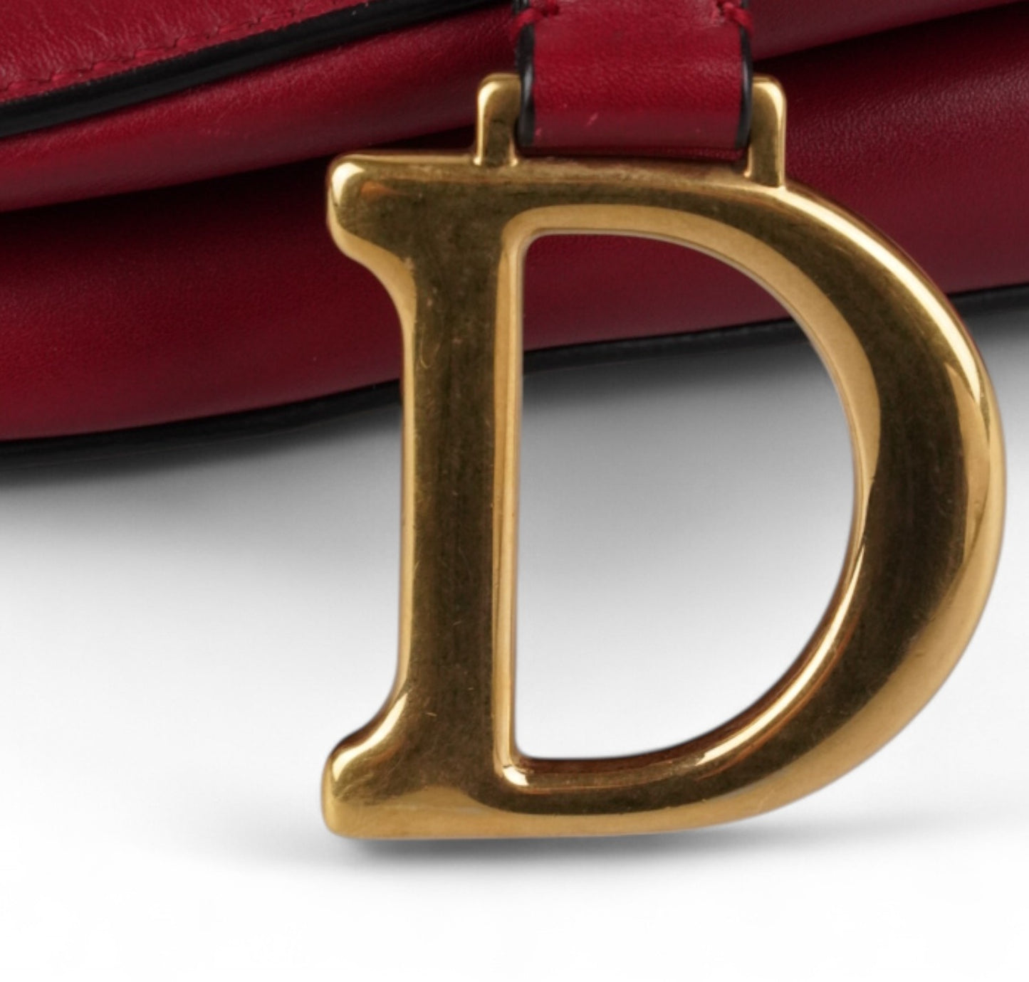 Saddle