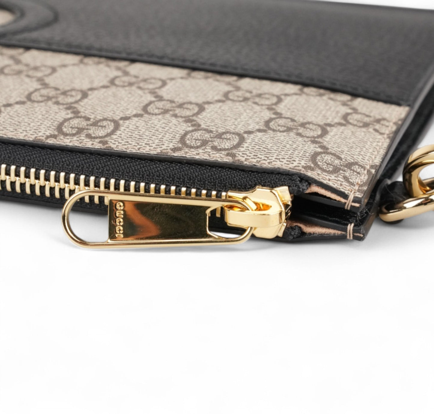 Pouch GG Cut Out