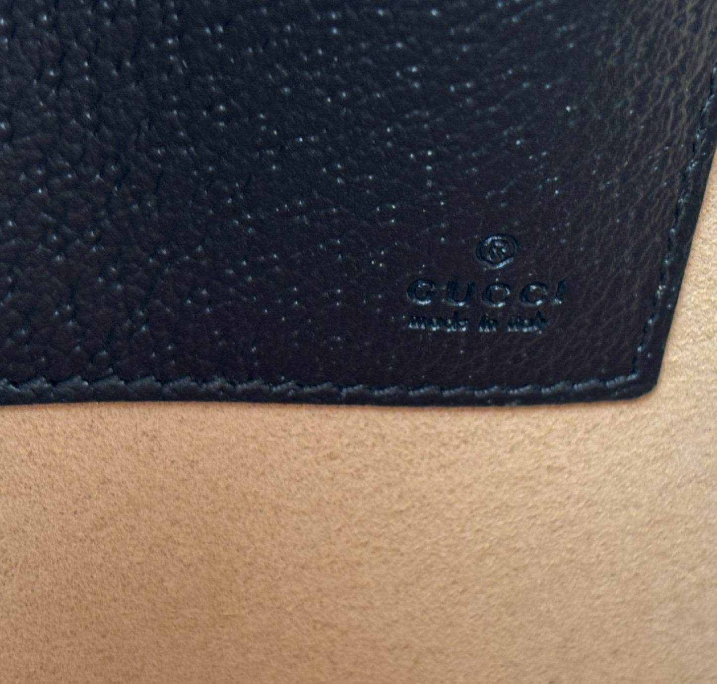 Pouch GG Cut Out