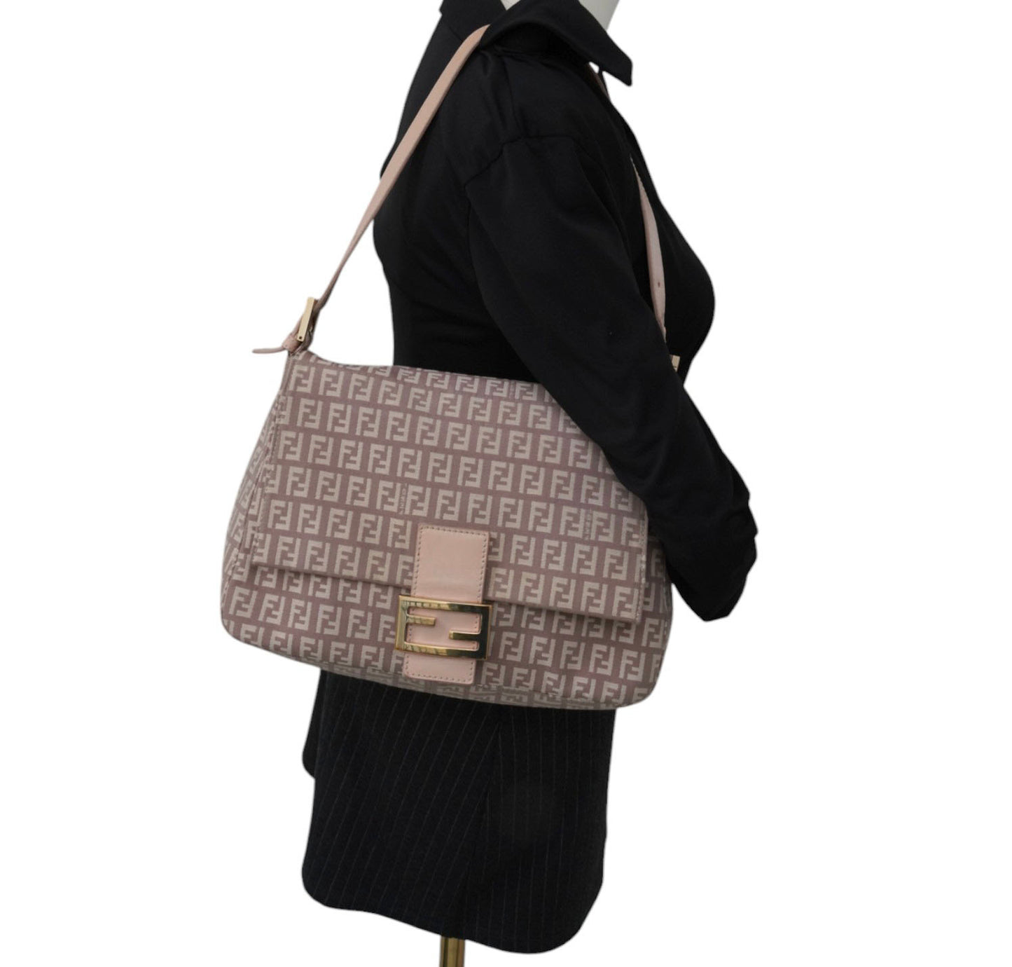 Mom Baguette Monogram