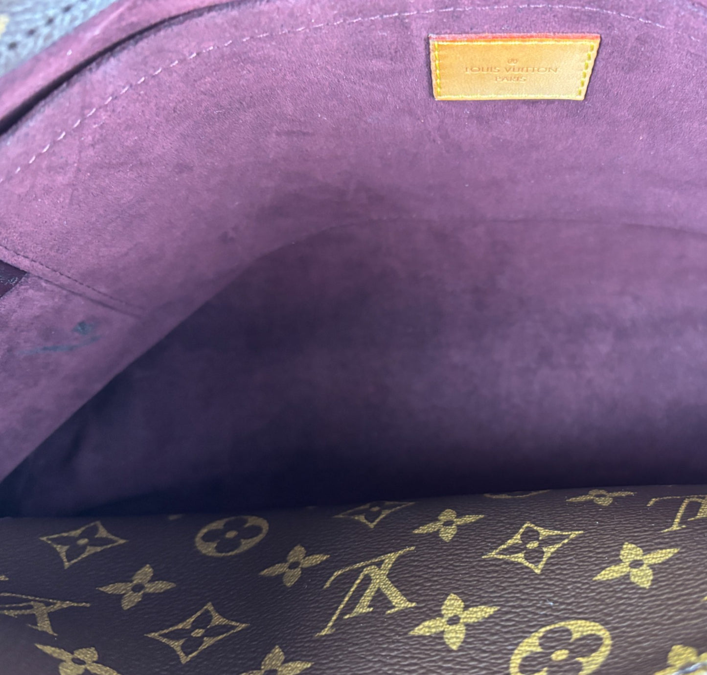 Montaigne GM Monogram