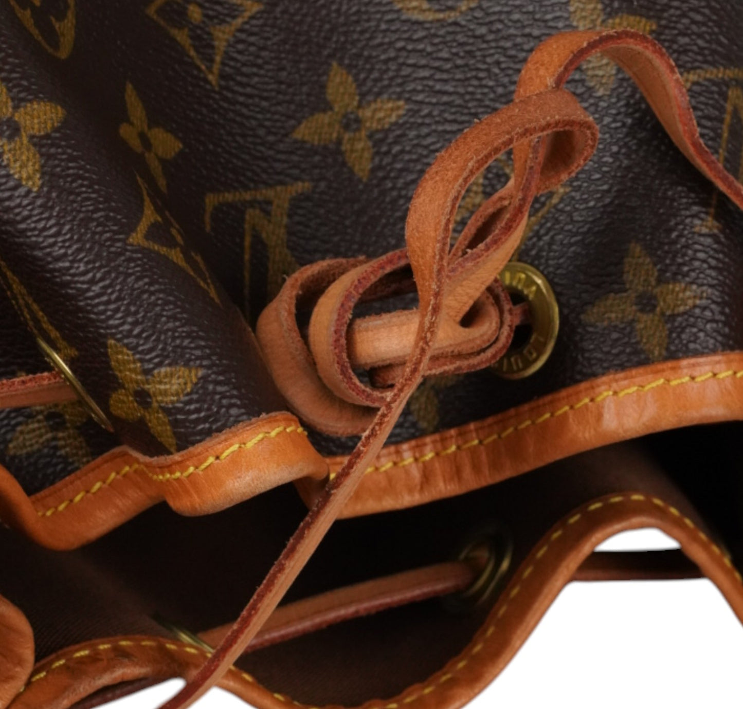 Noah Monogram