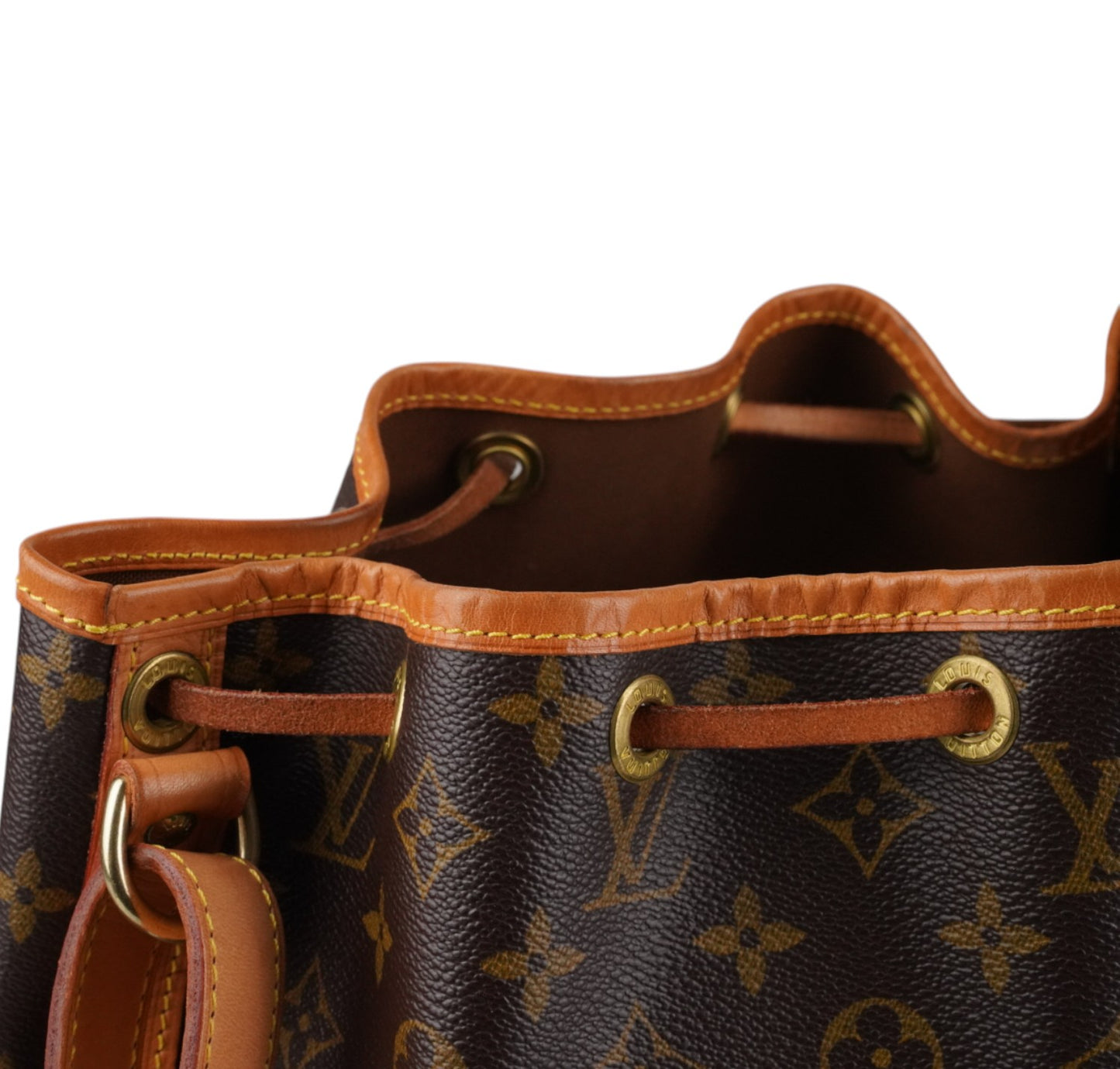 Noah Monogram