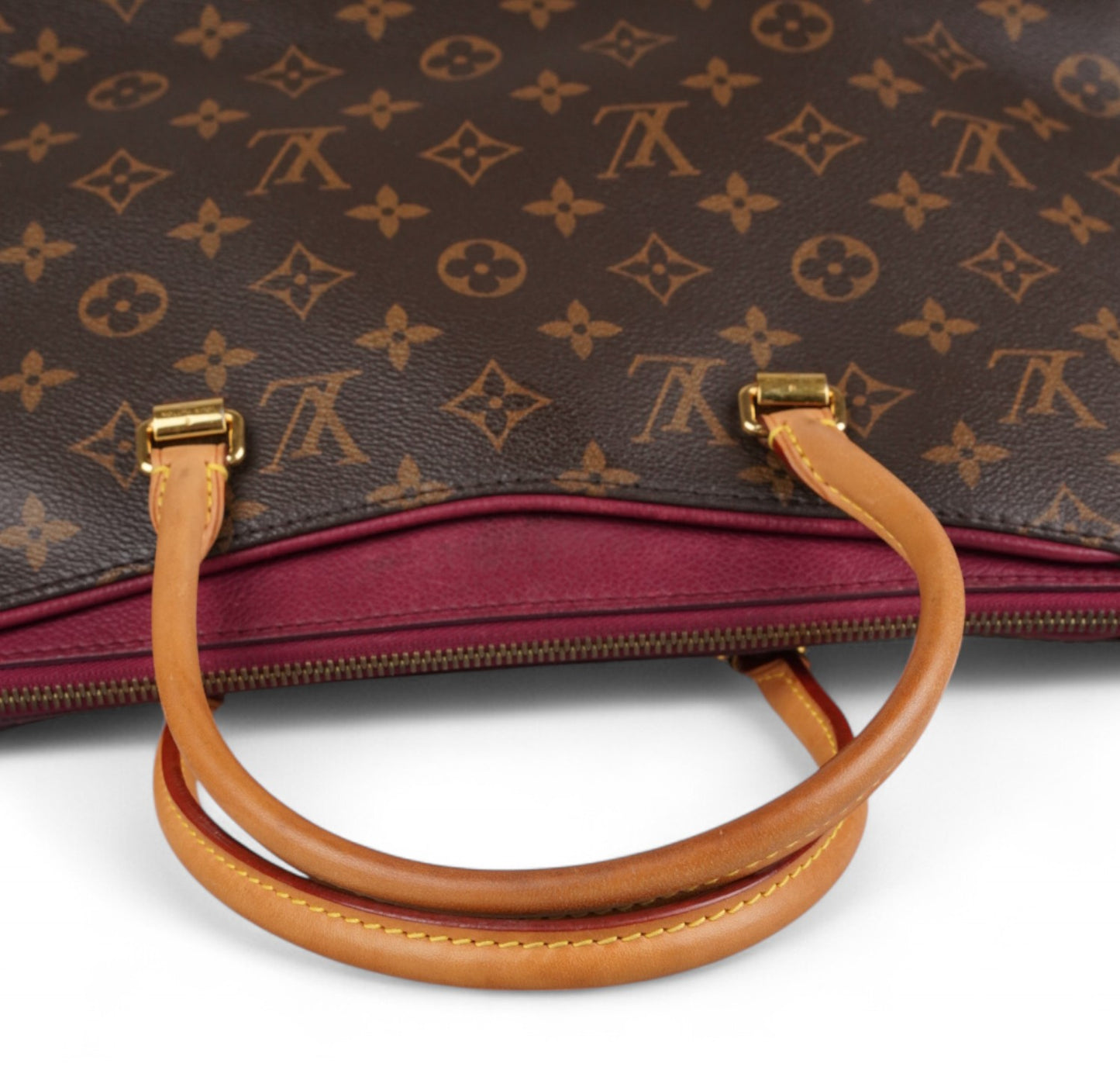 Pallas Monogram