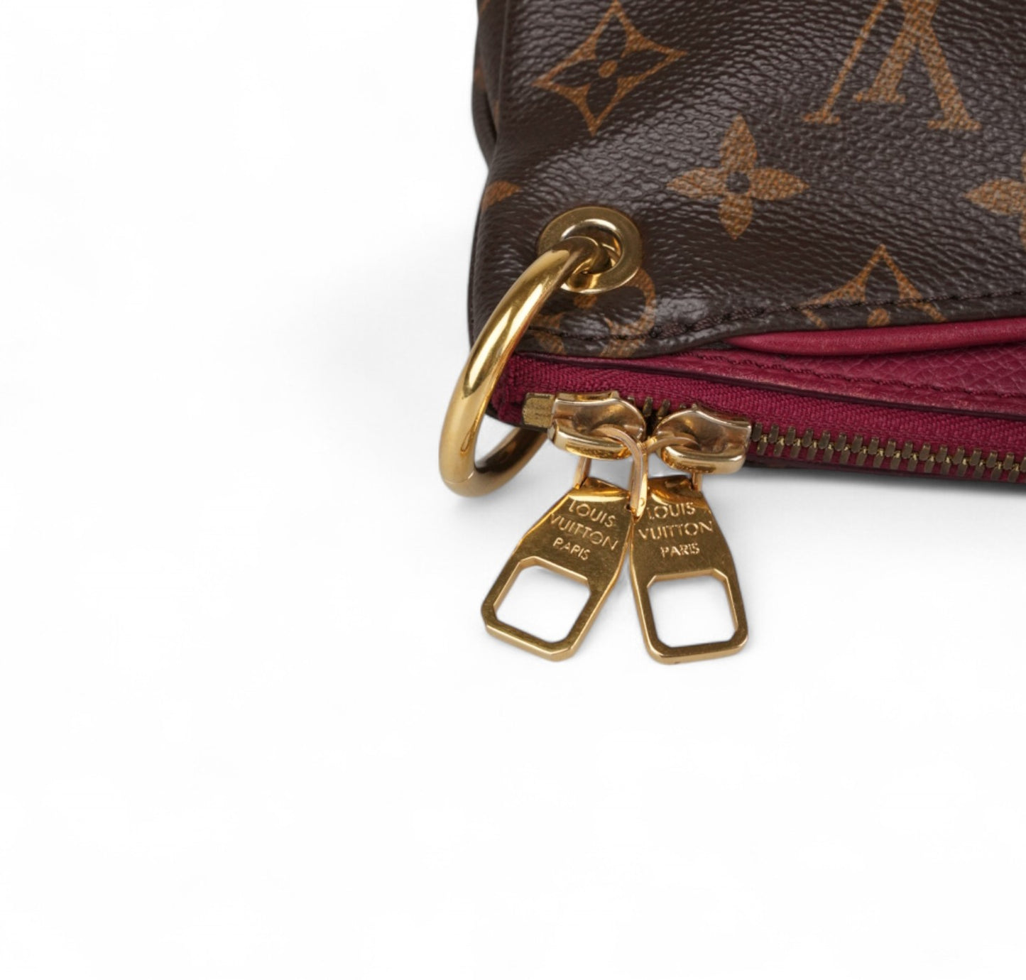 Pallas Monogram