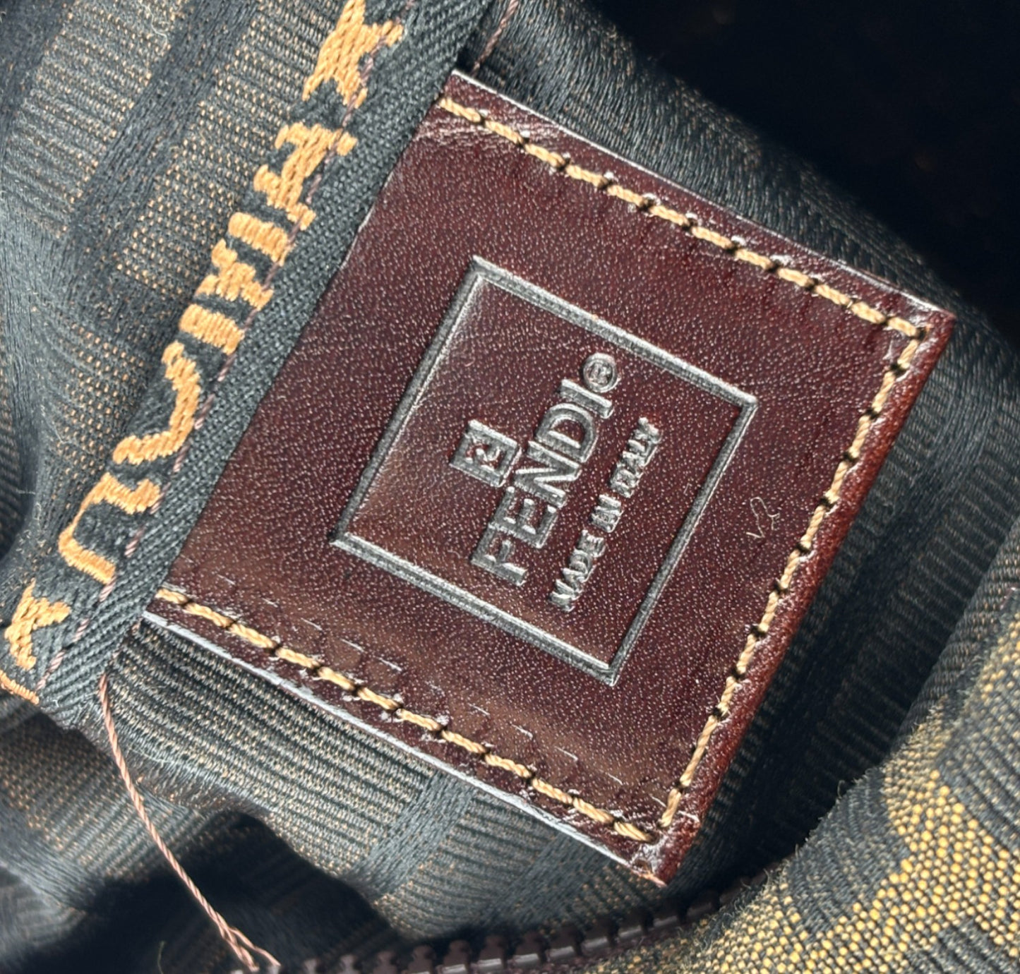 Pouch Top Handle
