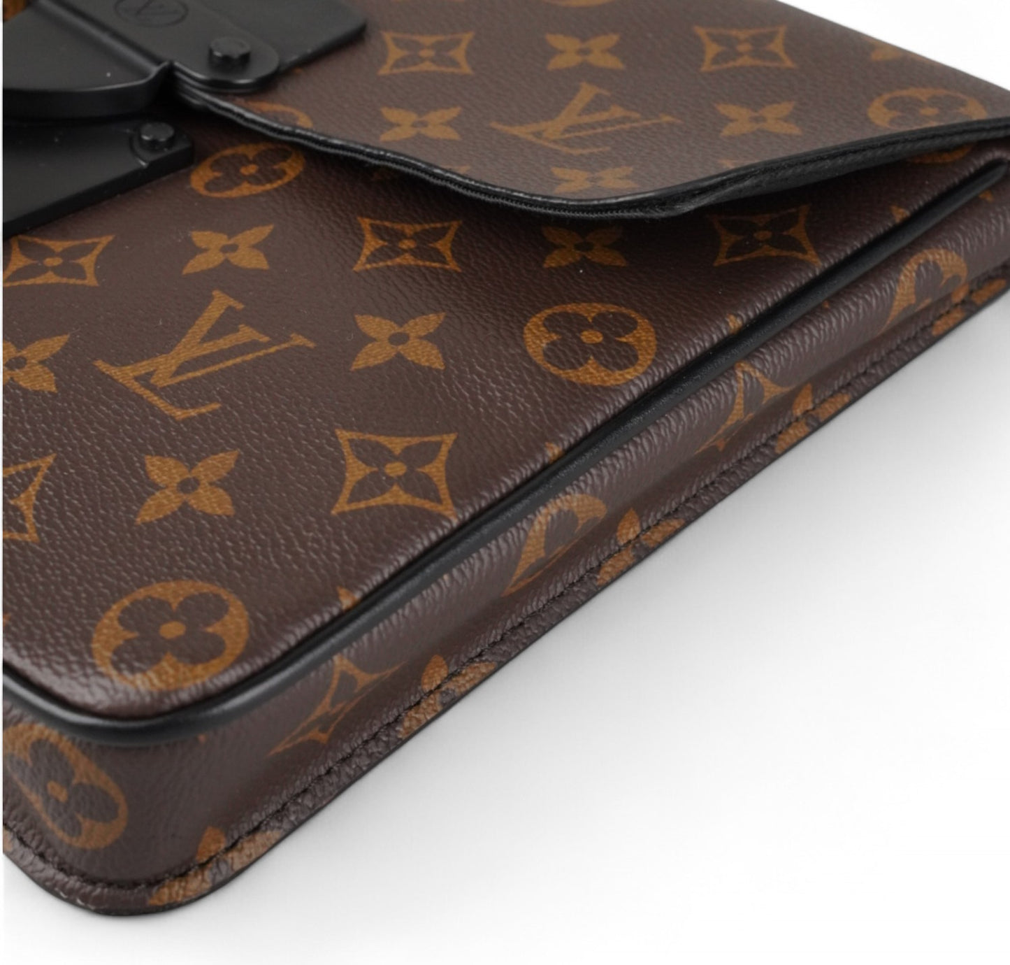 Pouch S-Lock