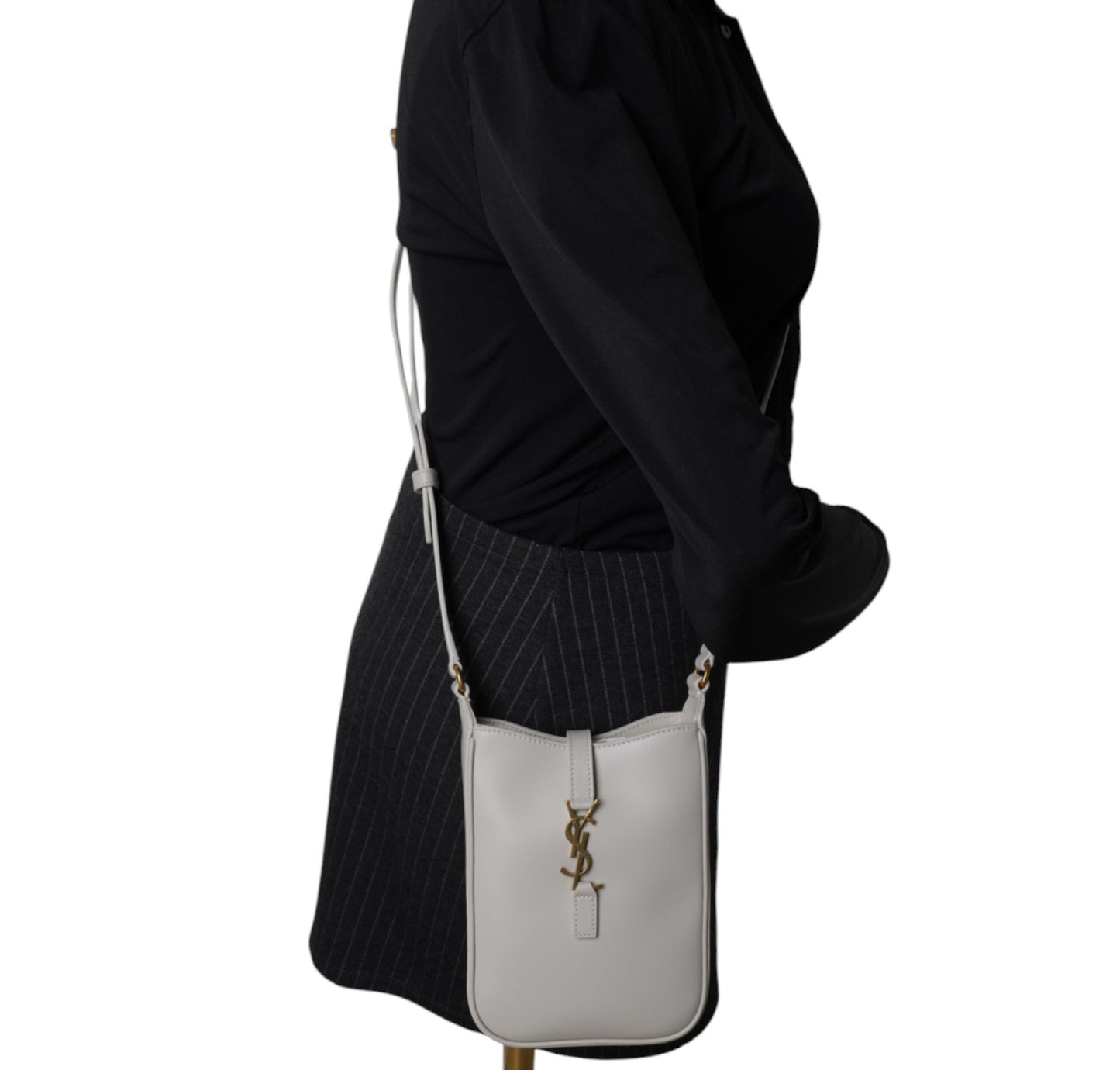 Le 5 A 7 Mini Vertical