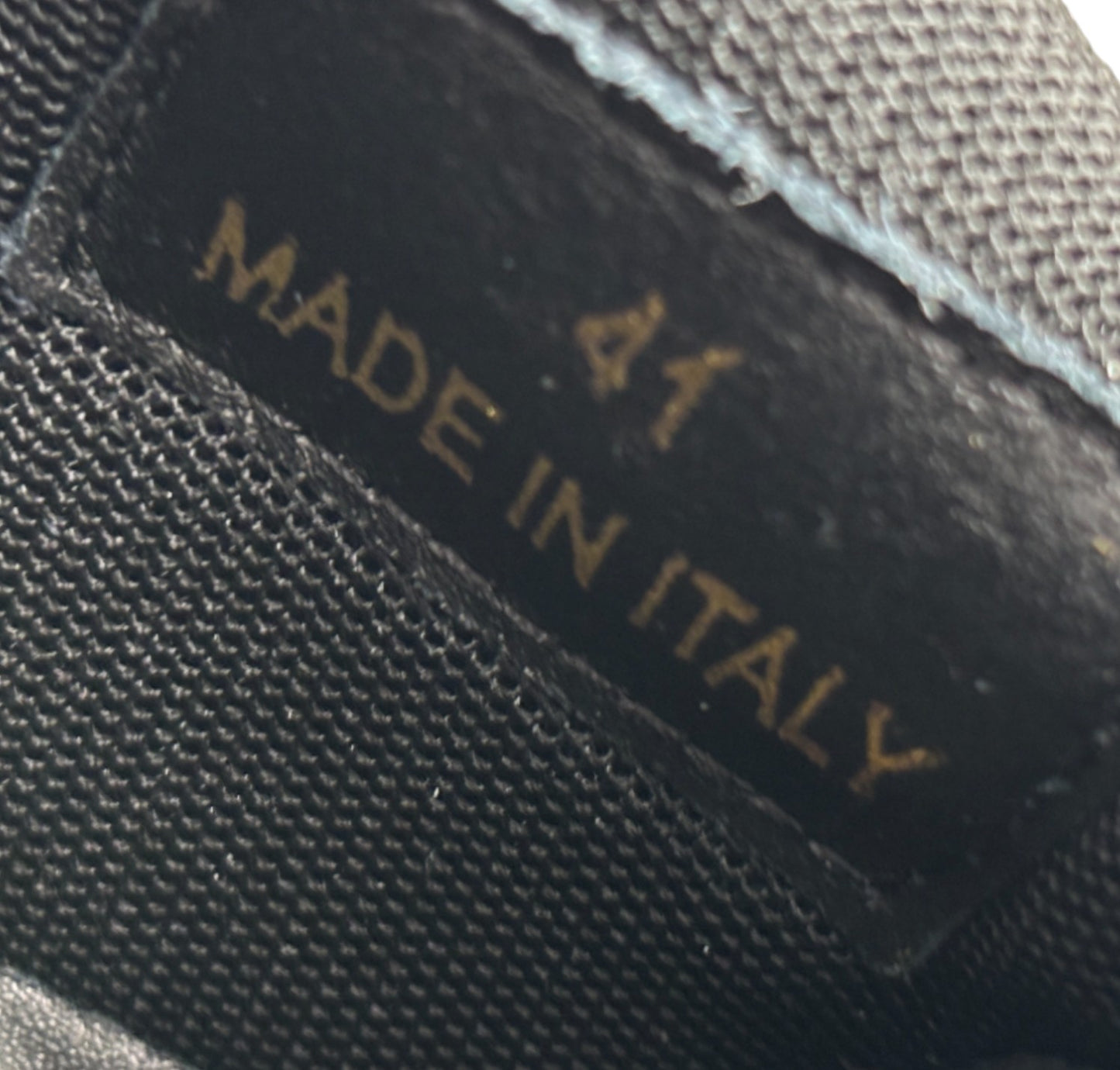 Sneakers Medusa 41