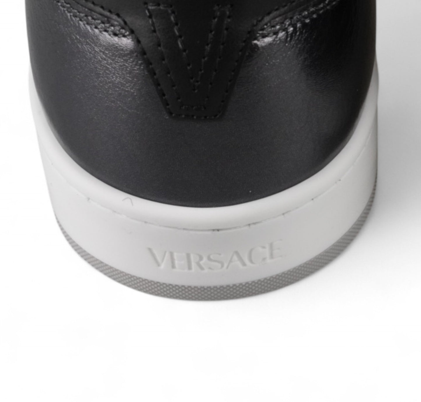 Sneakers Medusa 41