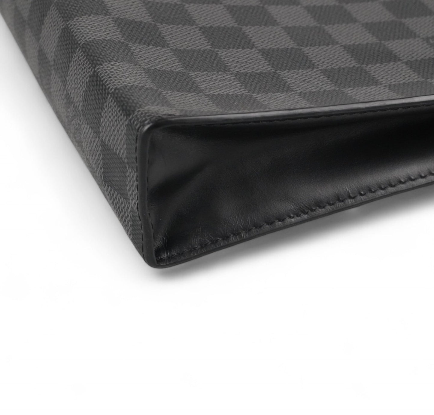 Toilet 26 Damier Graphite