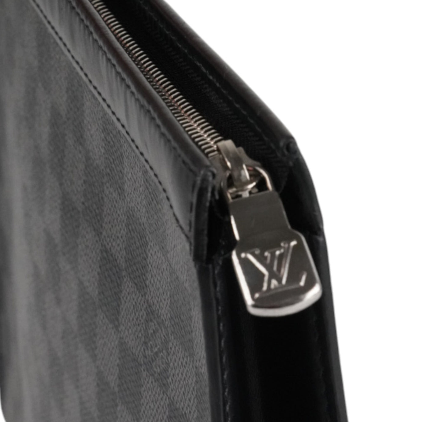 Toilet 26 Damier Graphite