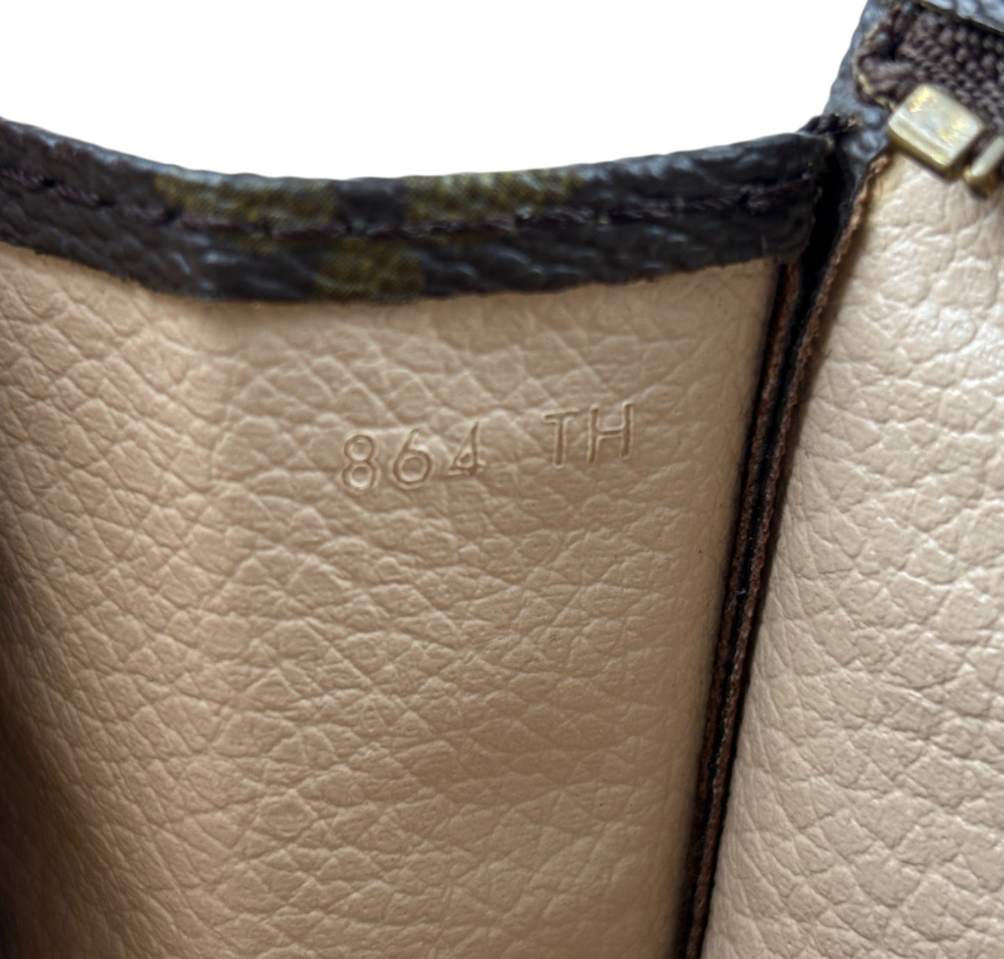 Toilette 26 Monogram