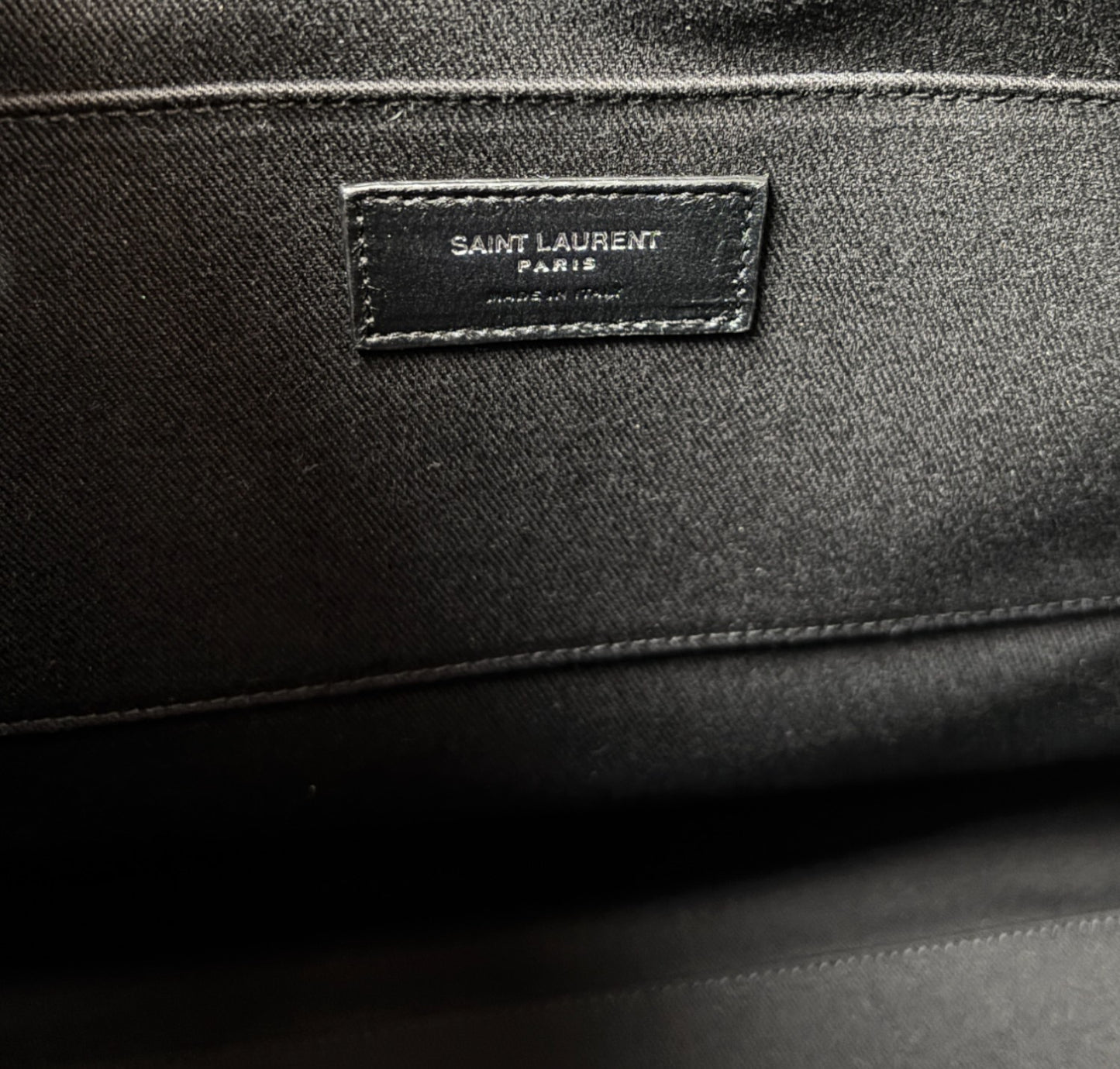Vertical Day Bag