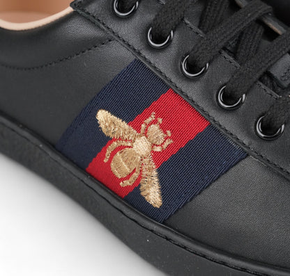 Sneakers Ace Bee