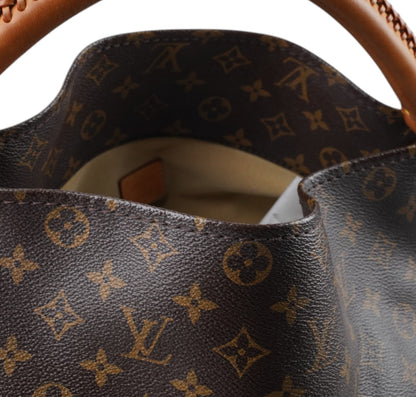 Artsy MM Monogram