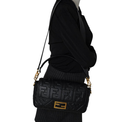 Baguette in Nappa Nera