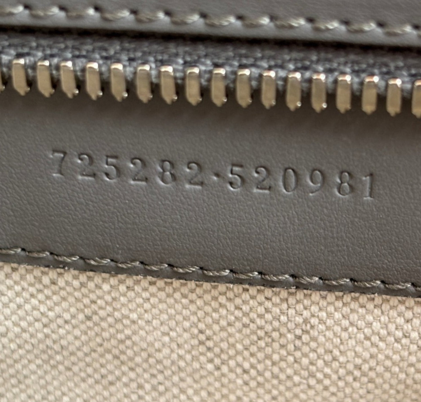 Boston GG Embossed