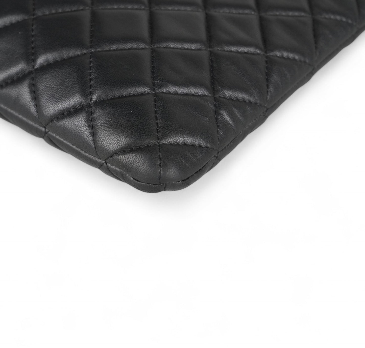 Classic Caviar Clutch