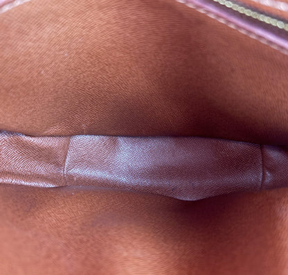 Chantilly MM Monogram