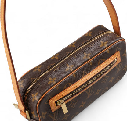 Pochette Cite Monogram