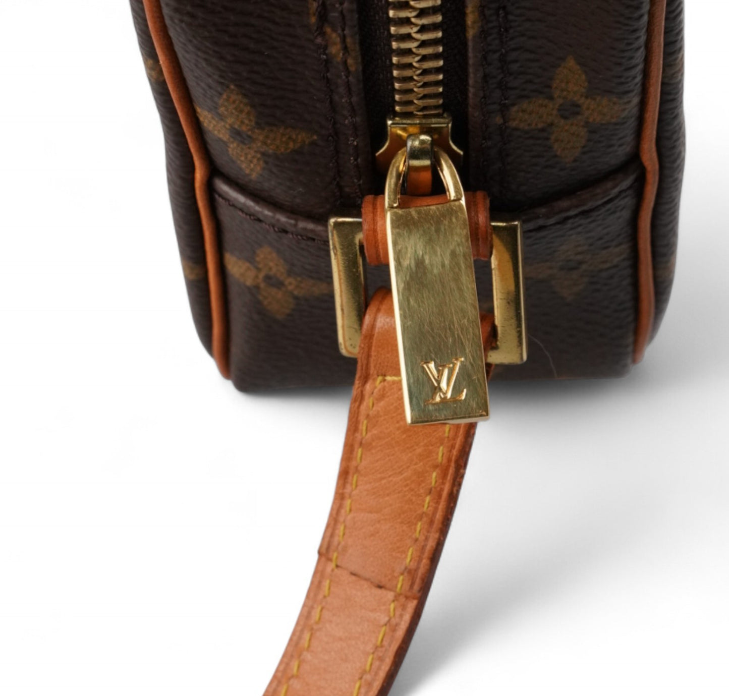 Pochette Cite Monogram
