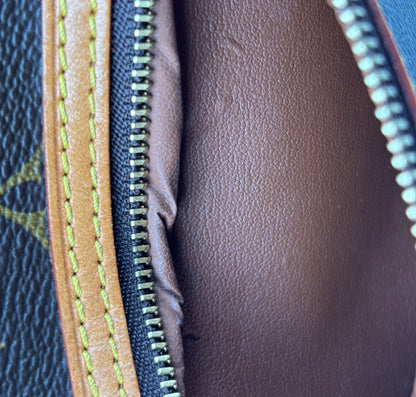 Pochette Cite Monogram