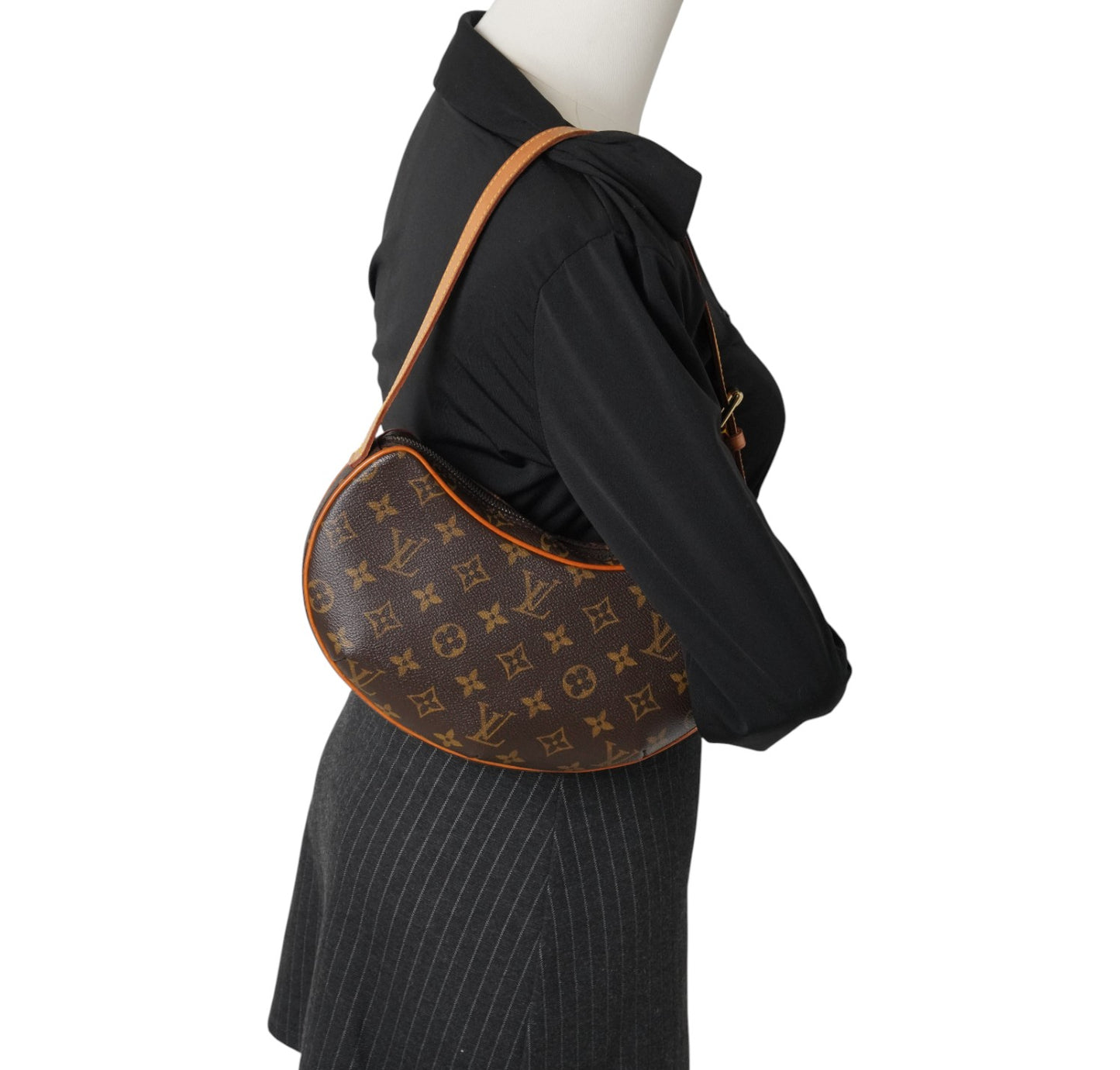 Croissant PM Monogram