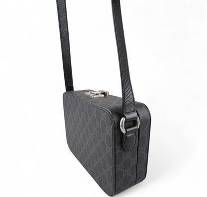 Hard Trunk GG Supreme