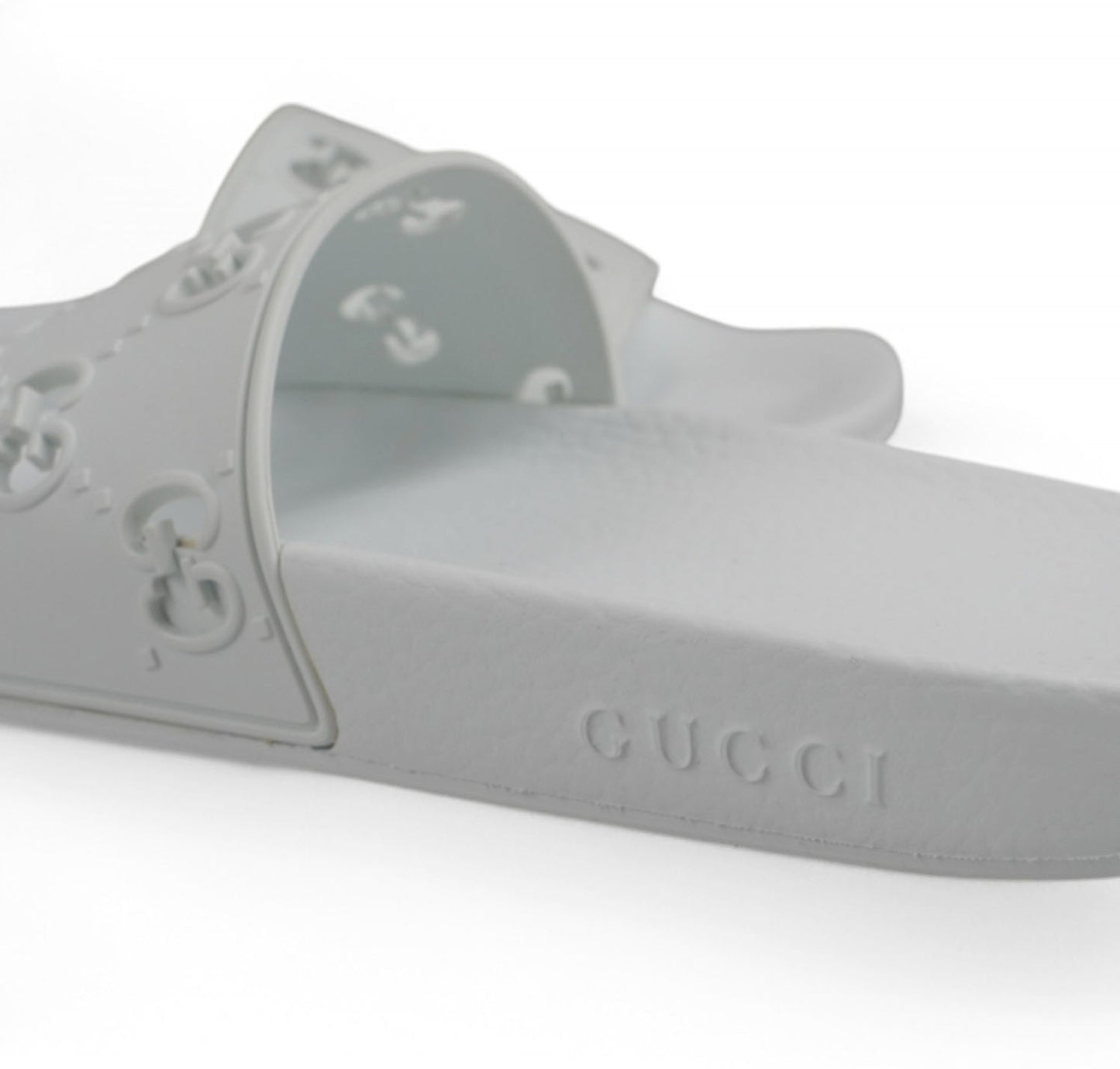 GG Monogram Slides