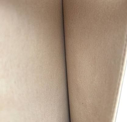 Pouch GG Cut Out