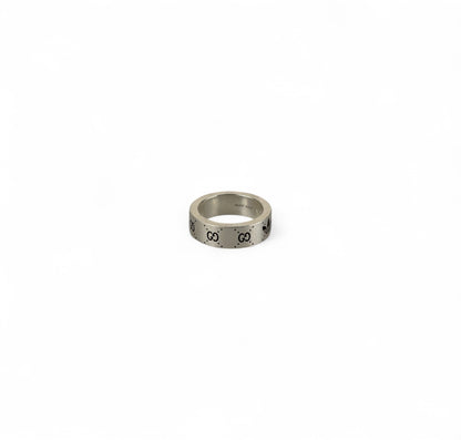 Interlocking Trefoil