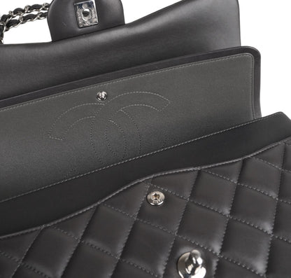 Timeless Jumbo Double Flap Black 