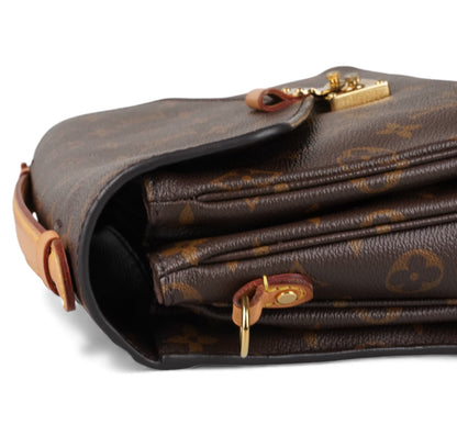 Pochette Métis Monogram