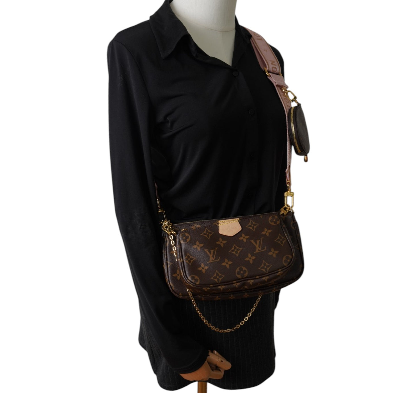 Multi Pochette Accessoires Monogram