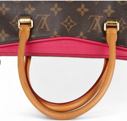 Pallas Monogram 