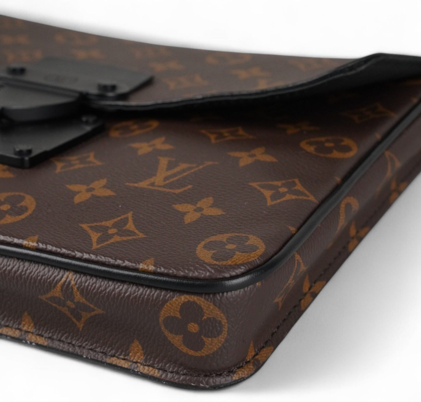 Pouch S-Lock