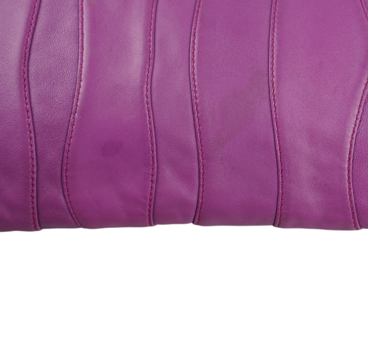 Pouch Waves