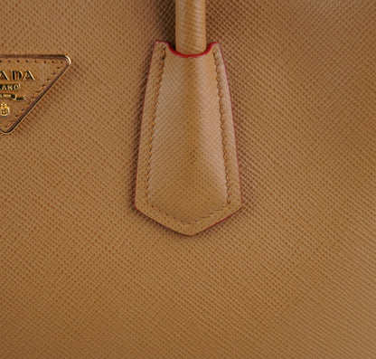 Tote Double