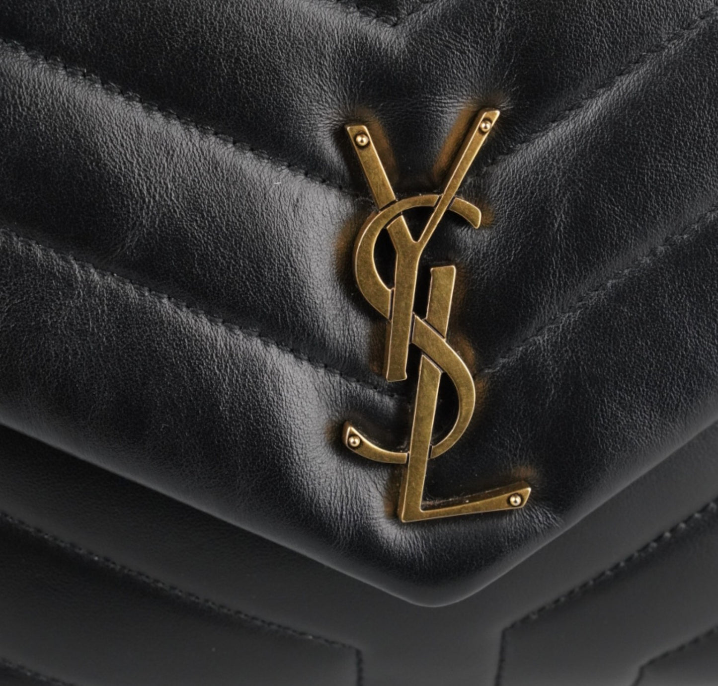 Loulou Small Black