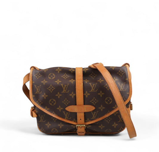 Saumur 30 Monogram