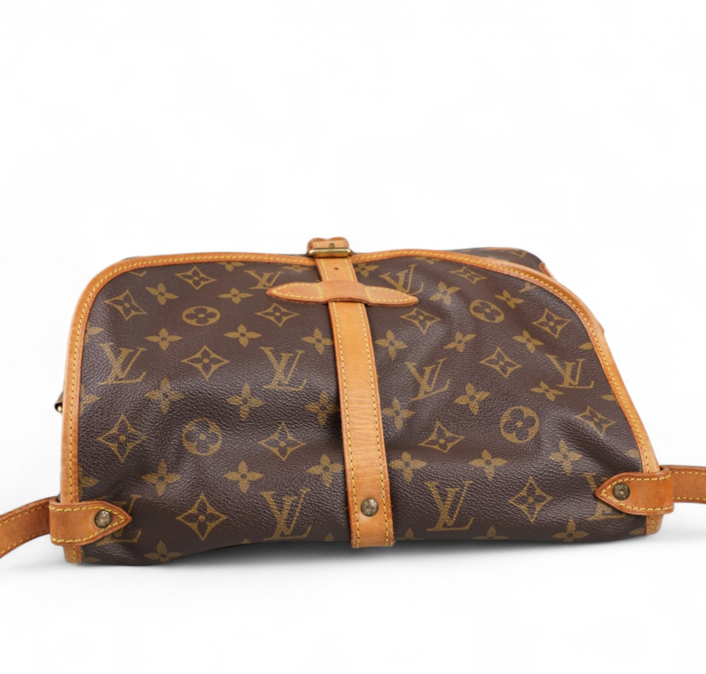 Saumur 30 Monogram