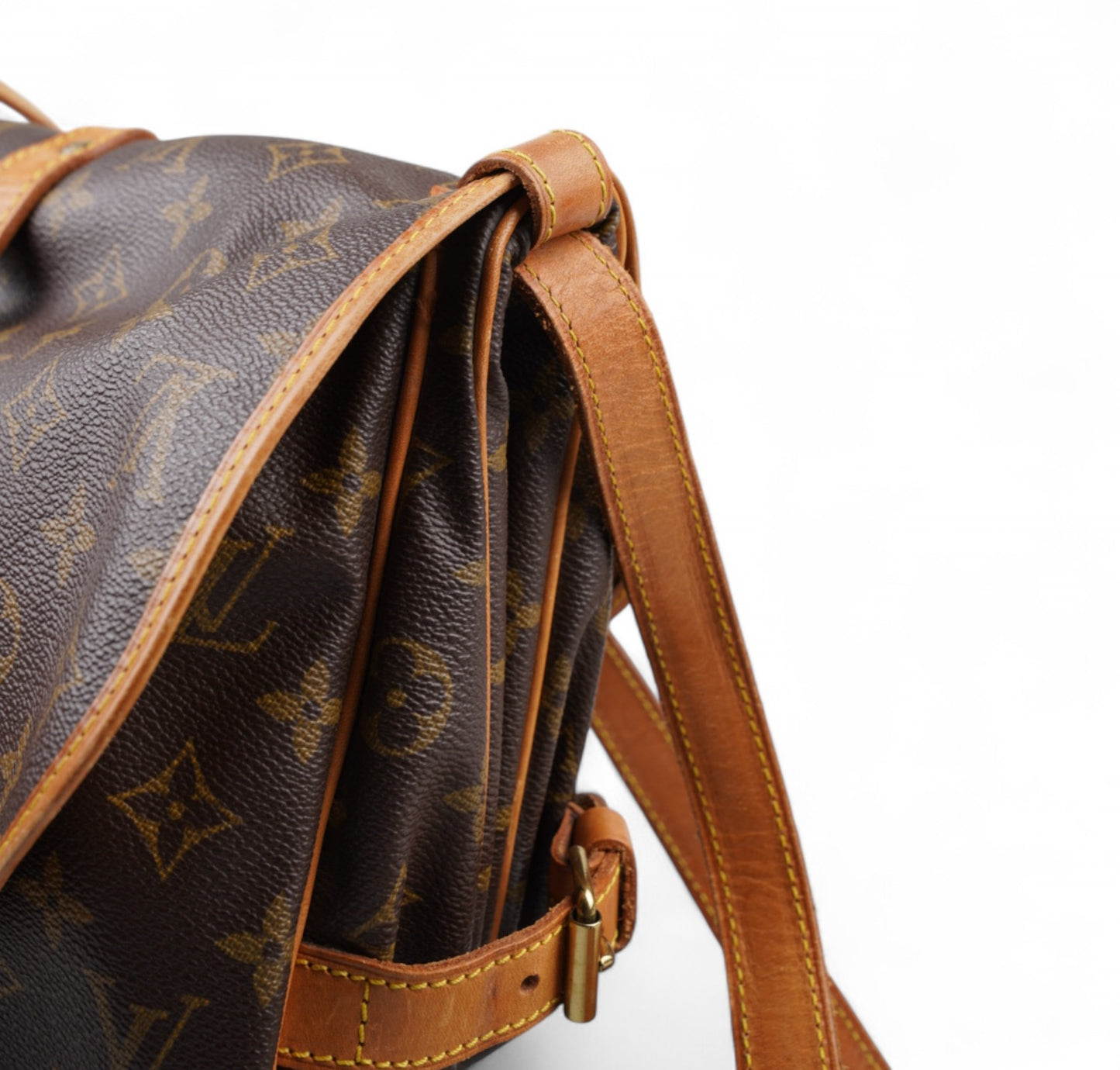 Saumur 30 Monogram
