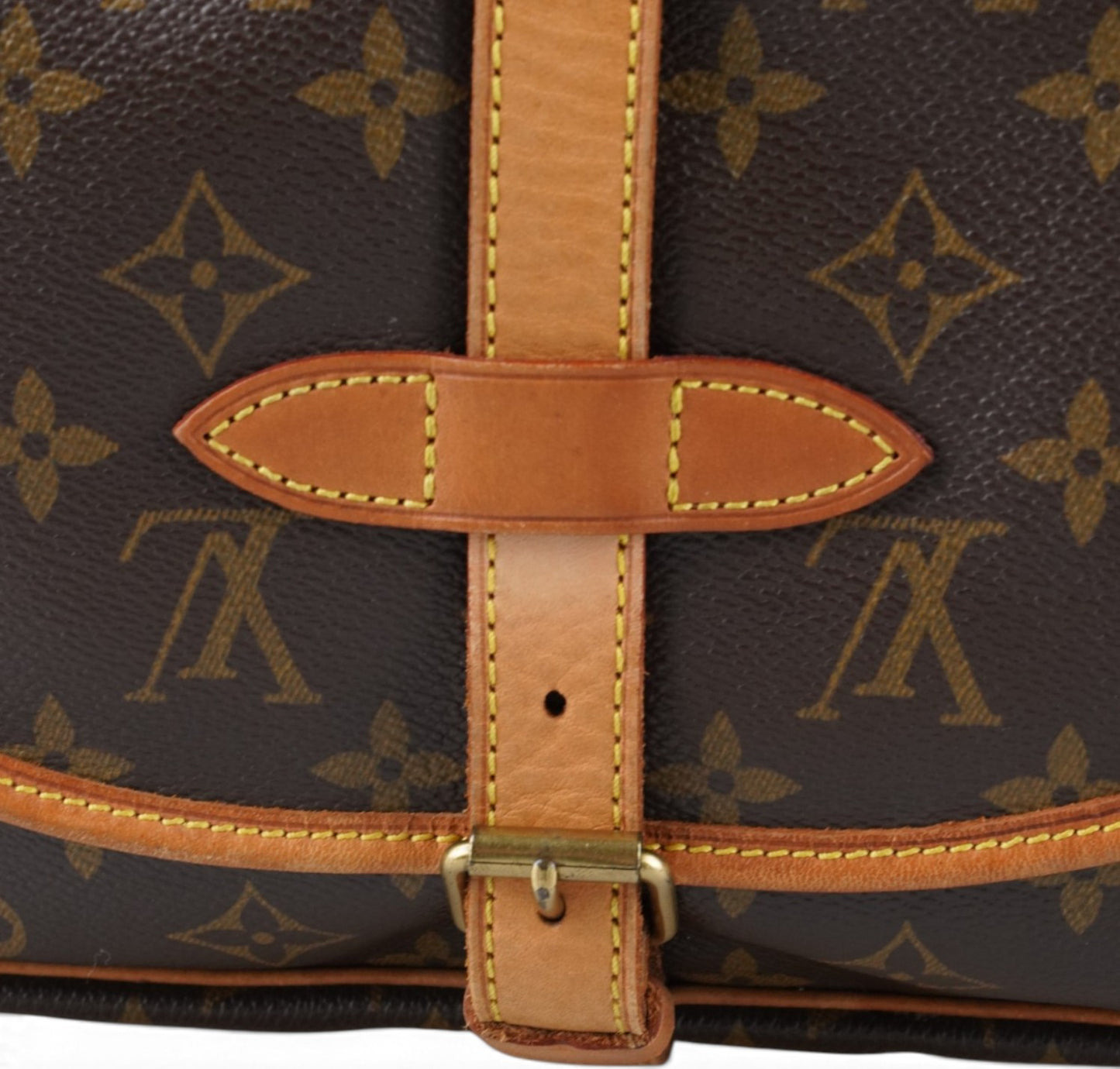 Saumur 30 Monogram