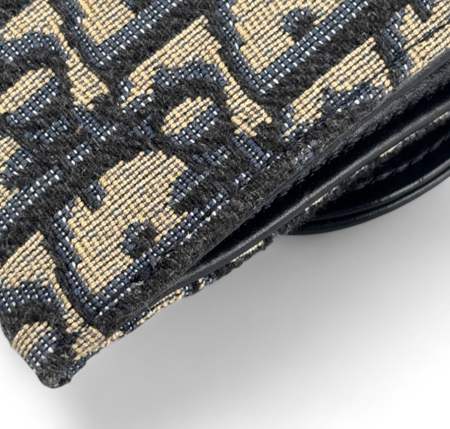 Pochette Saddle