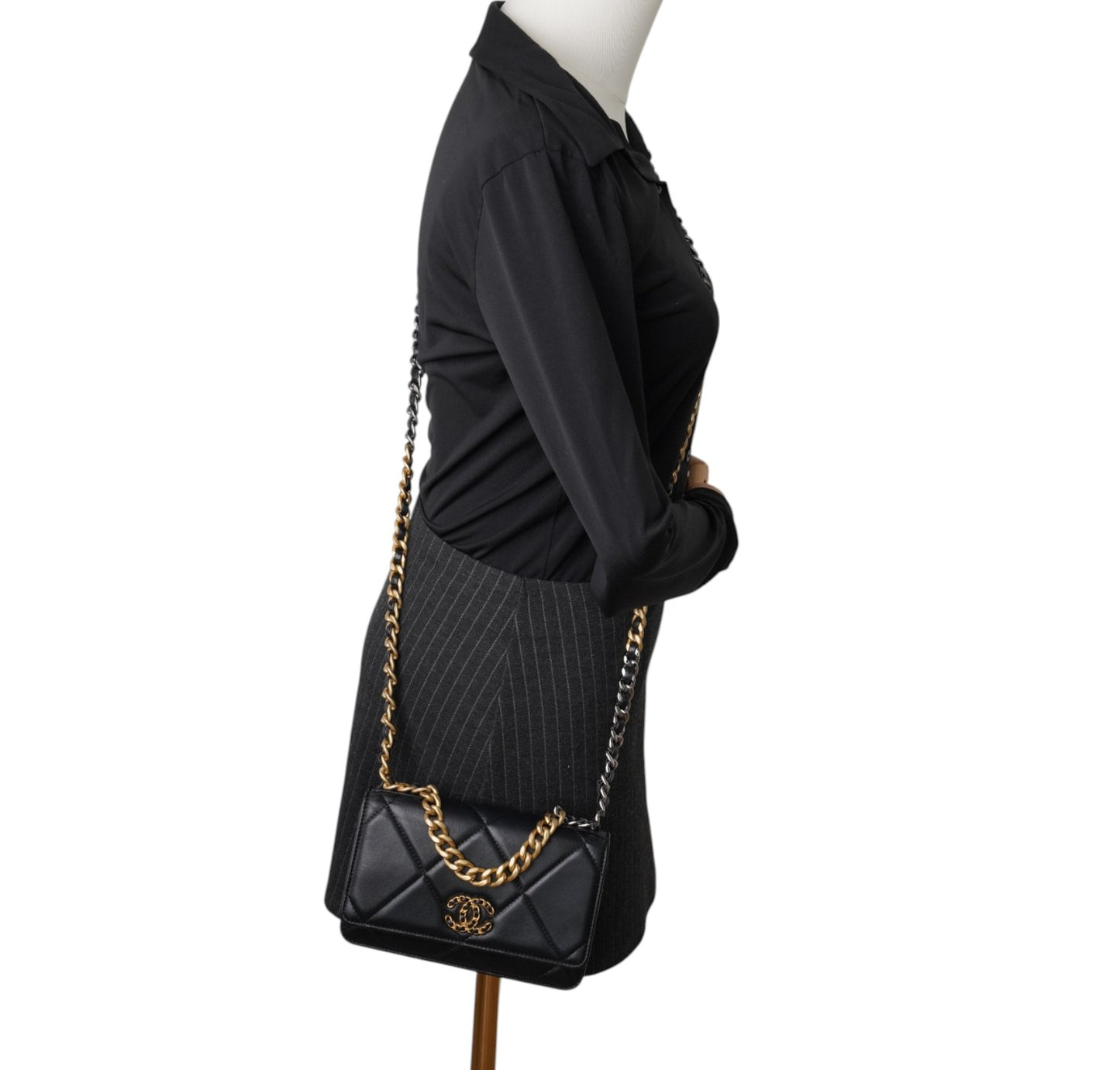 Wallet on Chain 19