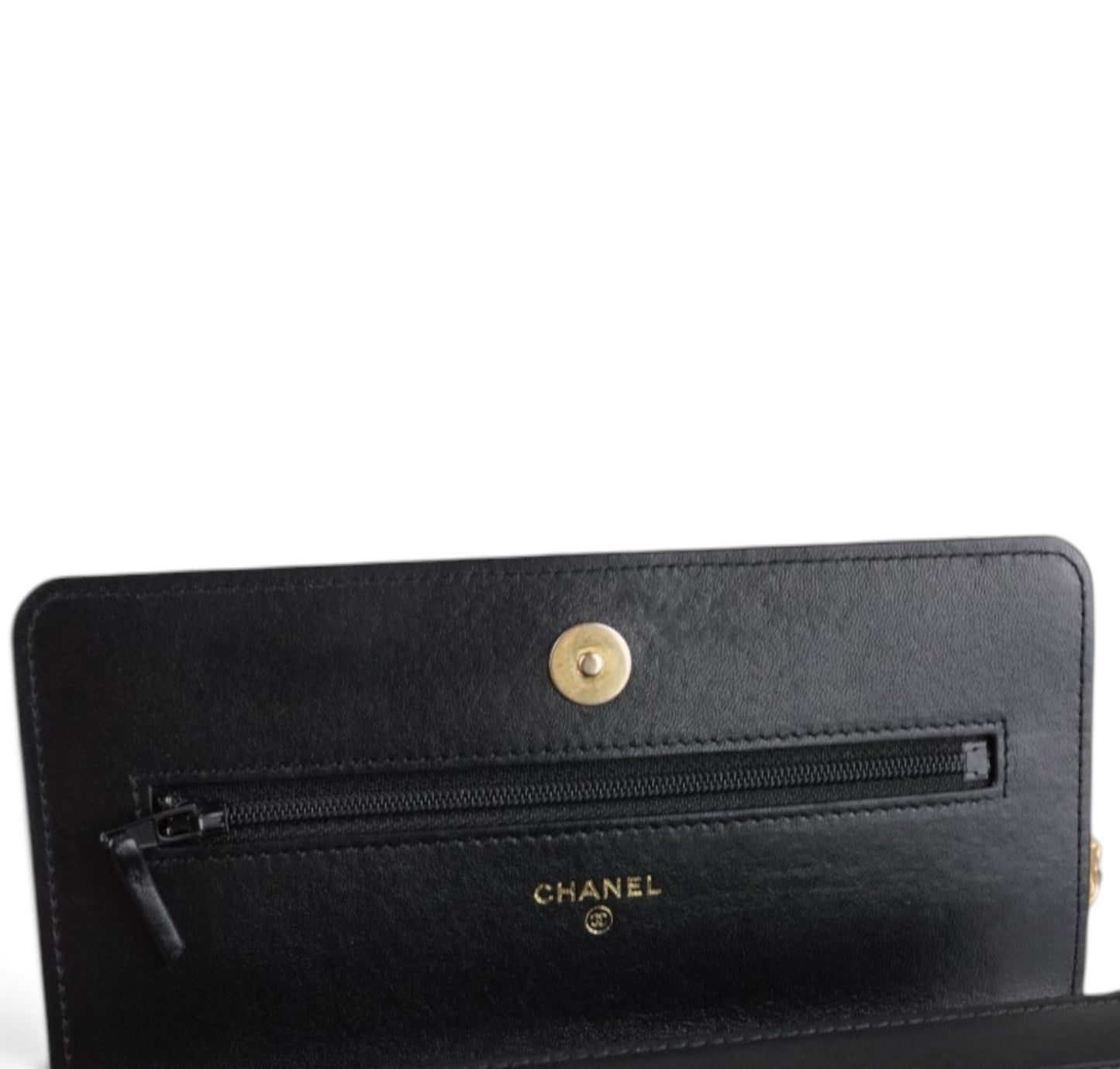 Wallet on Chain 19