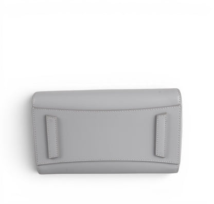 Antigona Mini